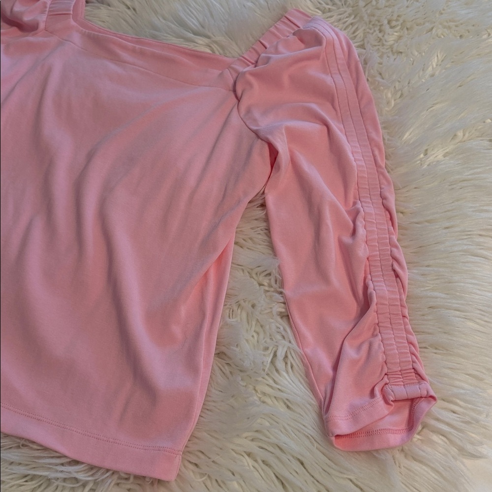 Lilly Pulitzer Light Pink Blouse size XL excellent condition length 24” bust 36 - Picture 5 of 8